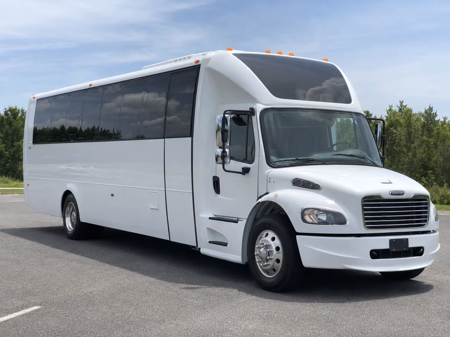Nashville Prom & Homecoming Transportation party bus exterior