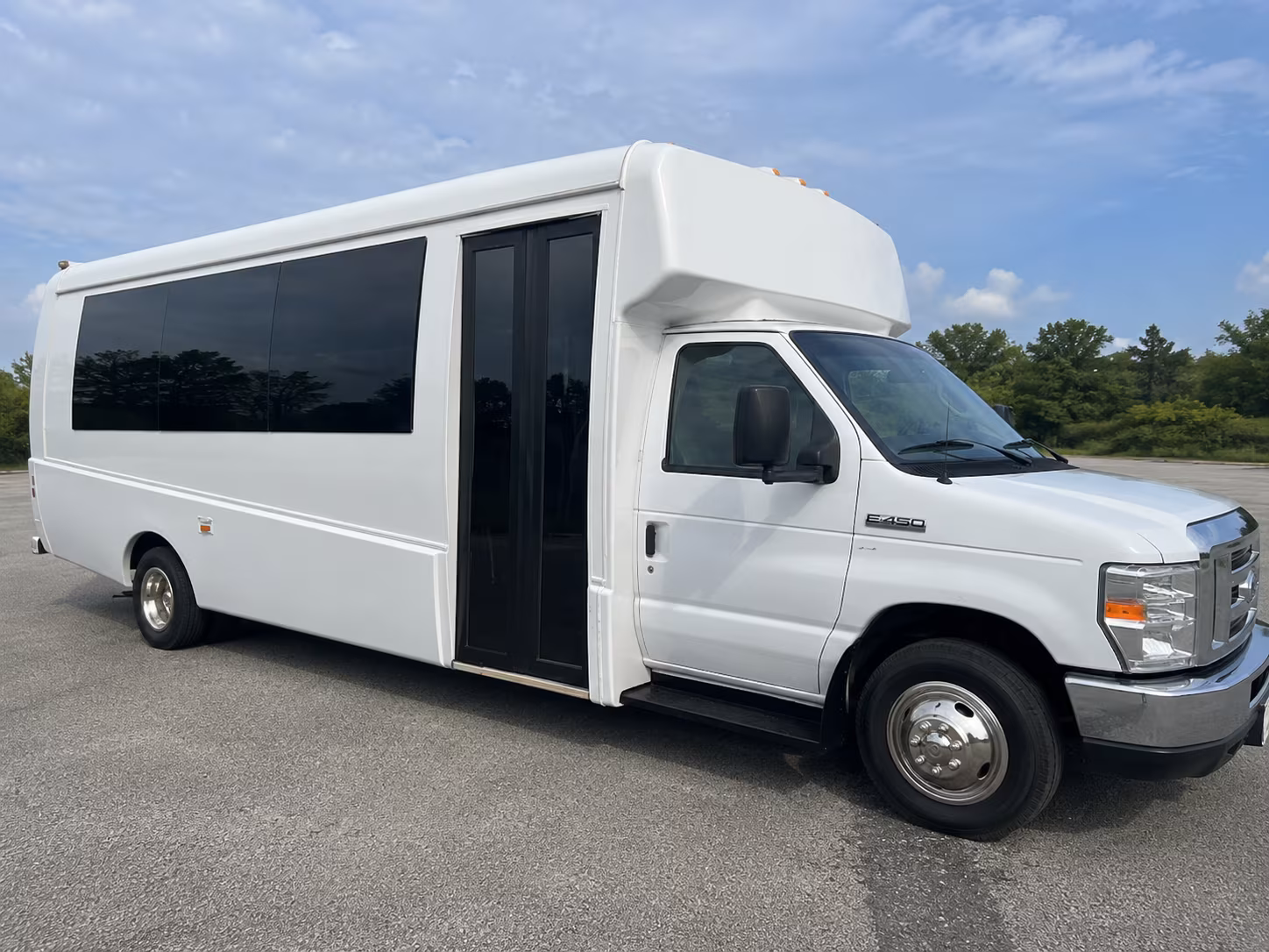 Nashville Wedding Transportation party bus exterior