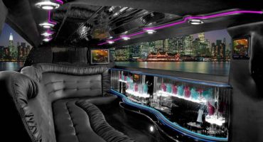 Chrysler 300 limo interior