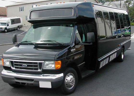 Nashville 18 Passenger Party Bus